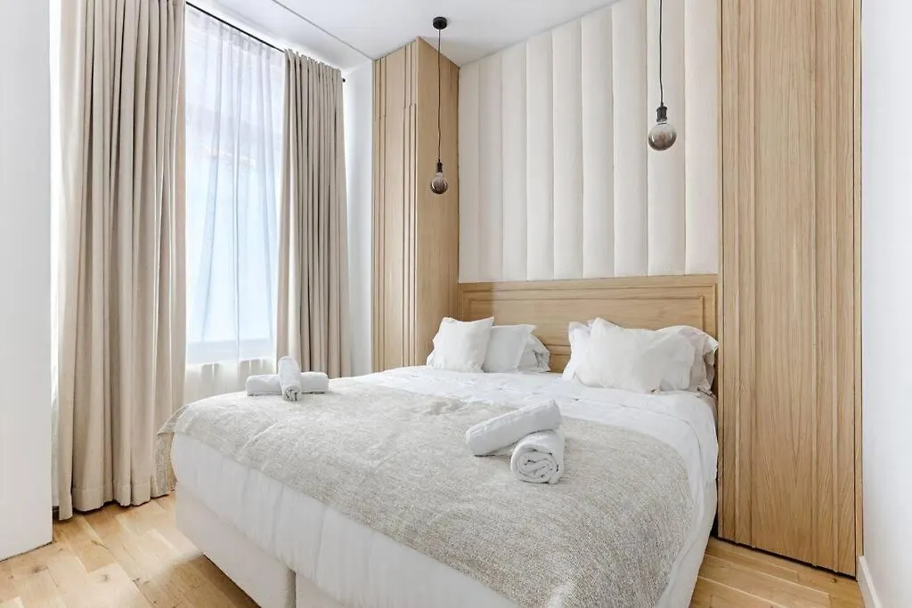 Zen & Luxury 2Br Flat - Eiffel Tower Apartment Paris
