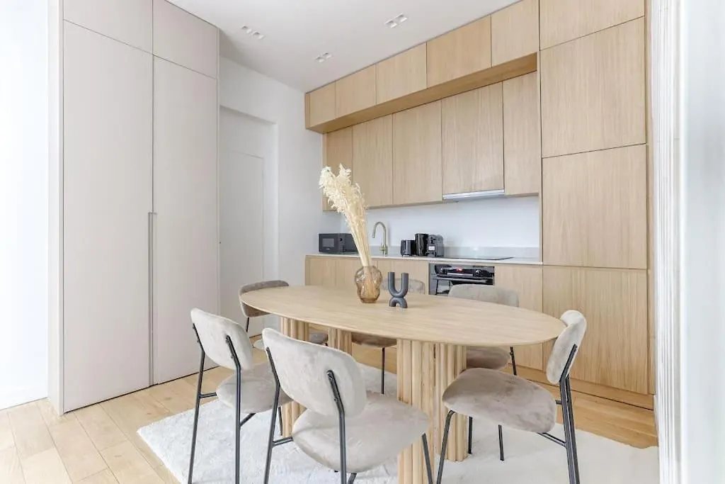 Zen & Luxury 2Br Flat - Eiffel Tower Apartment Paris